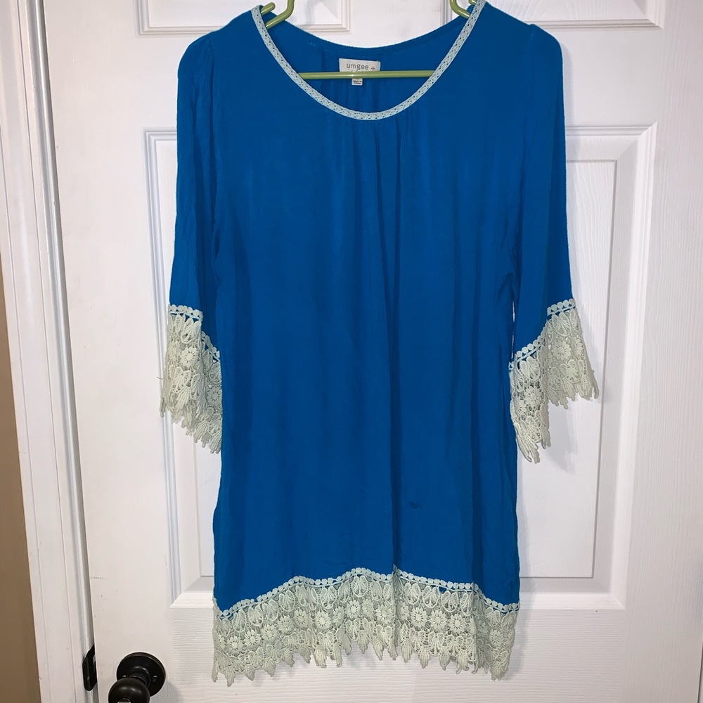 Umgee tunic blouse blue with ivory lace trim ladies XL made in USA 3/4 sleeves